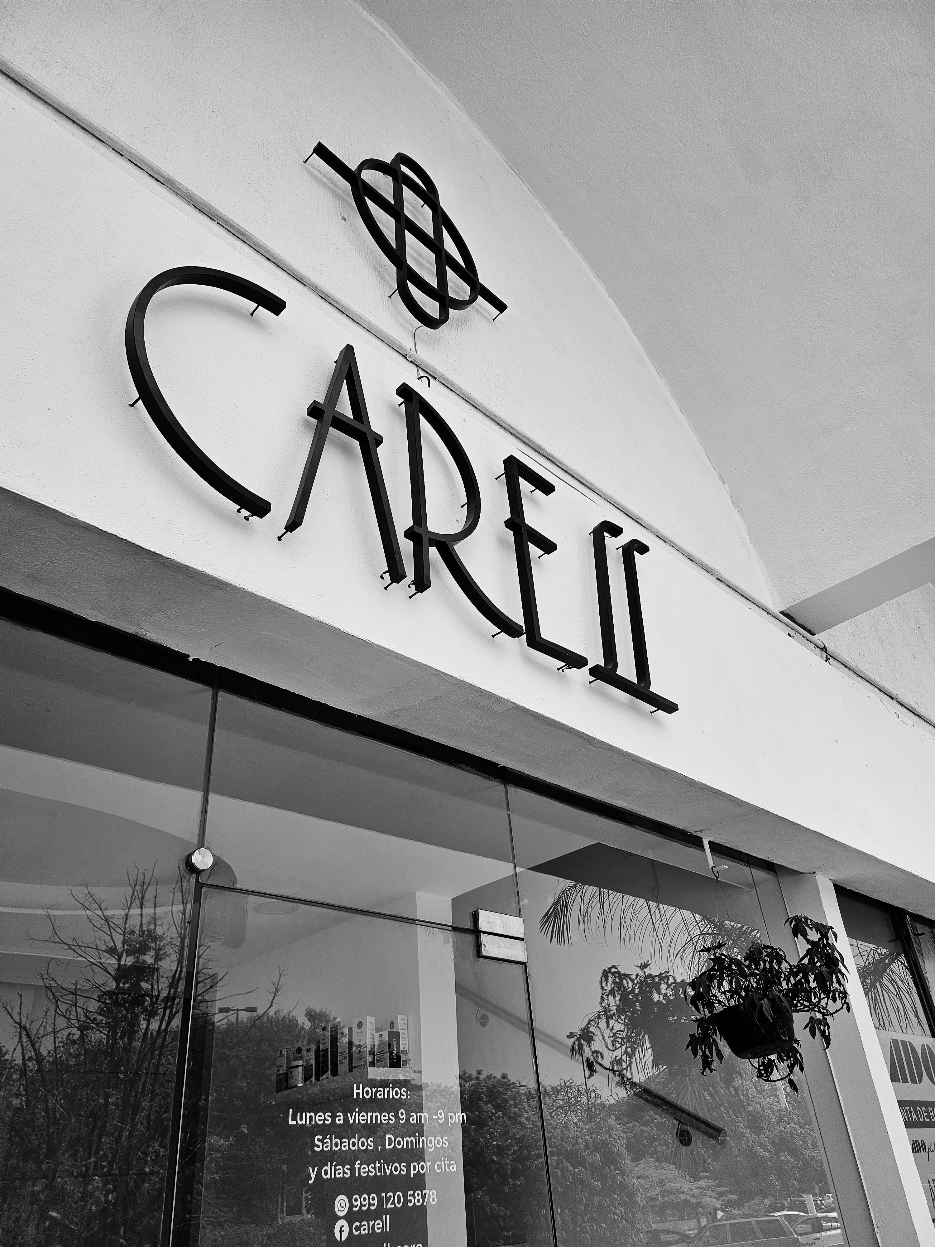 Why Choose Carell Clinic?
